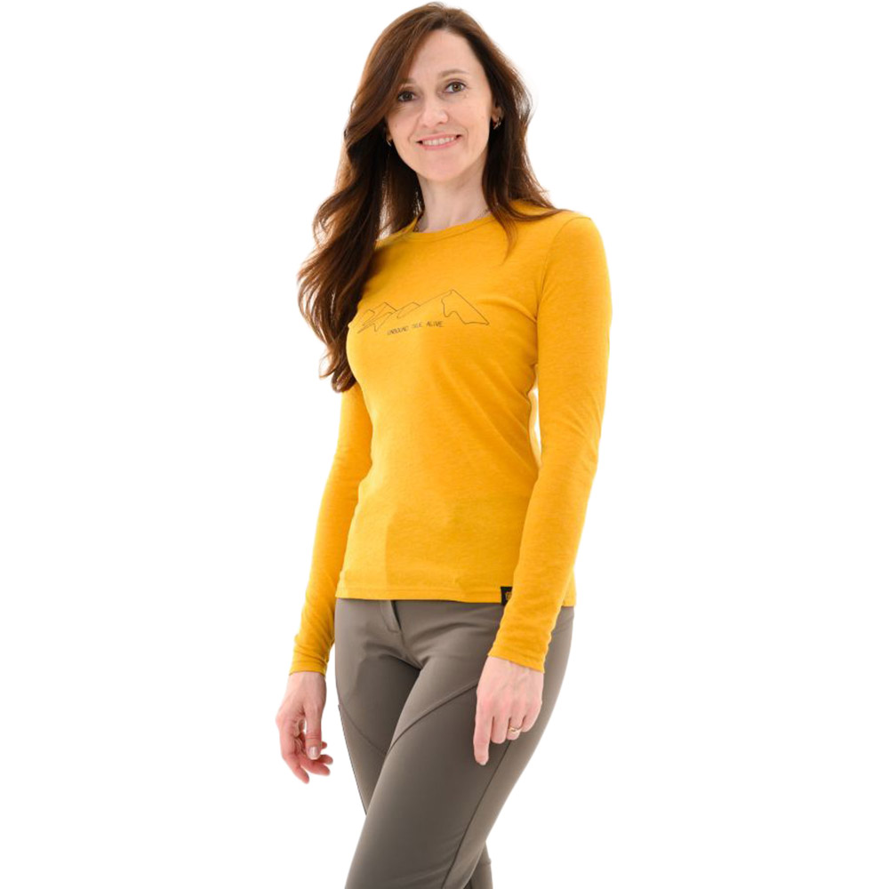 Футболка TURBAT Cozy Logo 2 LS Wmn XS Golden Yellow (012.004.4348) Пол женская