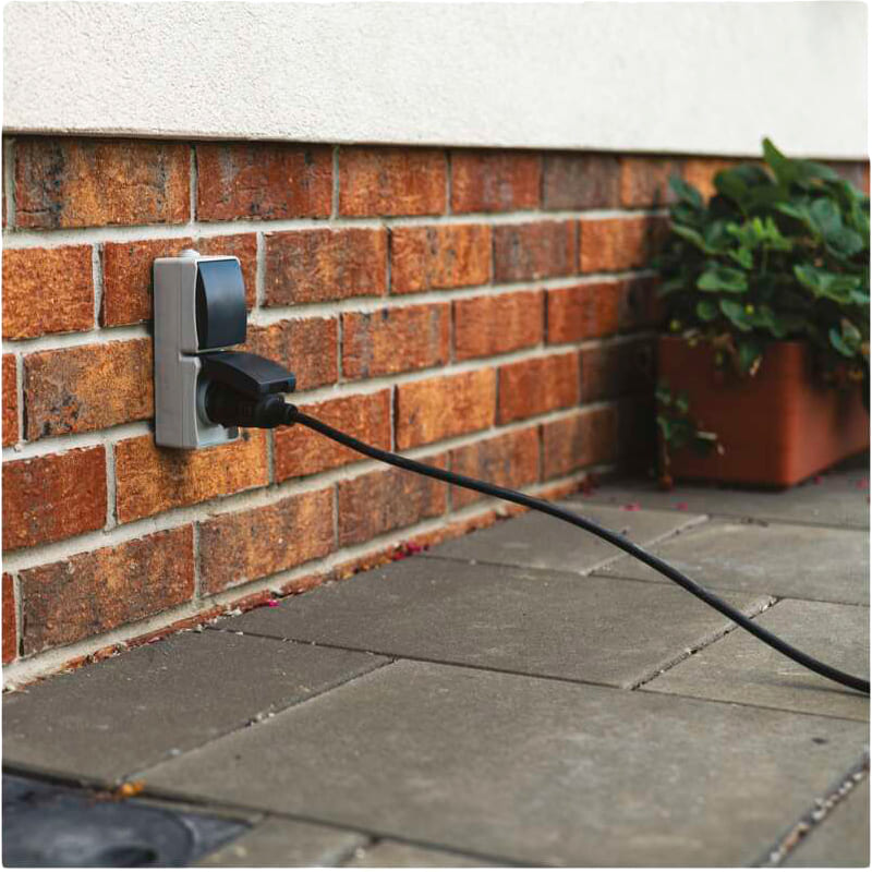 Зовнішній вигляд Вимикач + розетка EMOS 16A/250V Grey/Black (A1396.4)