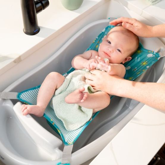 Ванночка INGENUITY 3 в 1 Summer by Comfy Clean Grey (19787) Особливості злив води