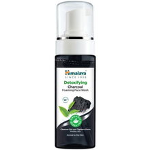 Детокс-пенка для умывания HIMALAYA Herbals с углем и зеленым чаем 150 мл (6291107225074)