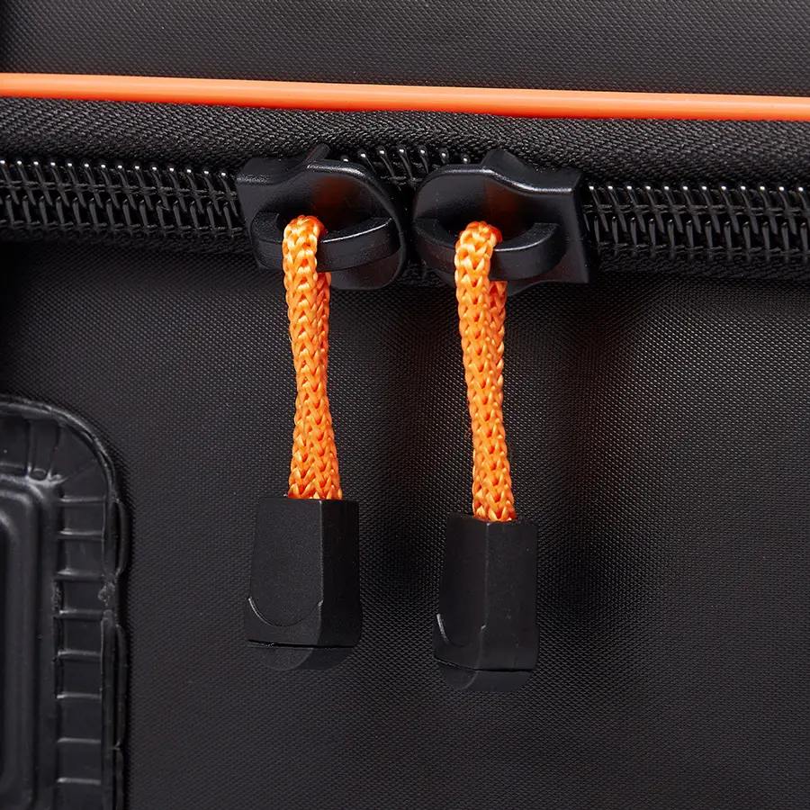 Сумка Savage Gear WPMP Lure Carryall XL 50 л Black (74152) Цвет черный