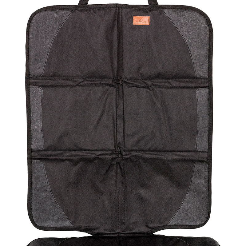 Захисний килимок CARSEATS під автокрісло Black (29358) Особливості Матеріал: поліестер - Oxford 600D; Додаткова кишеня для особистих речей; Сумісний з автокрісла з кріпленням IsoFix