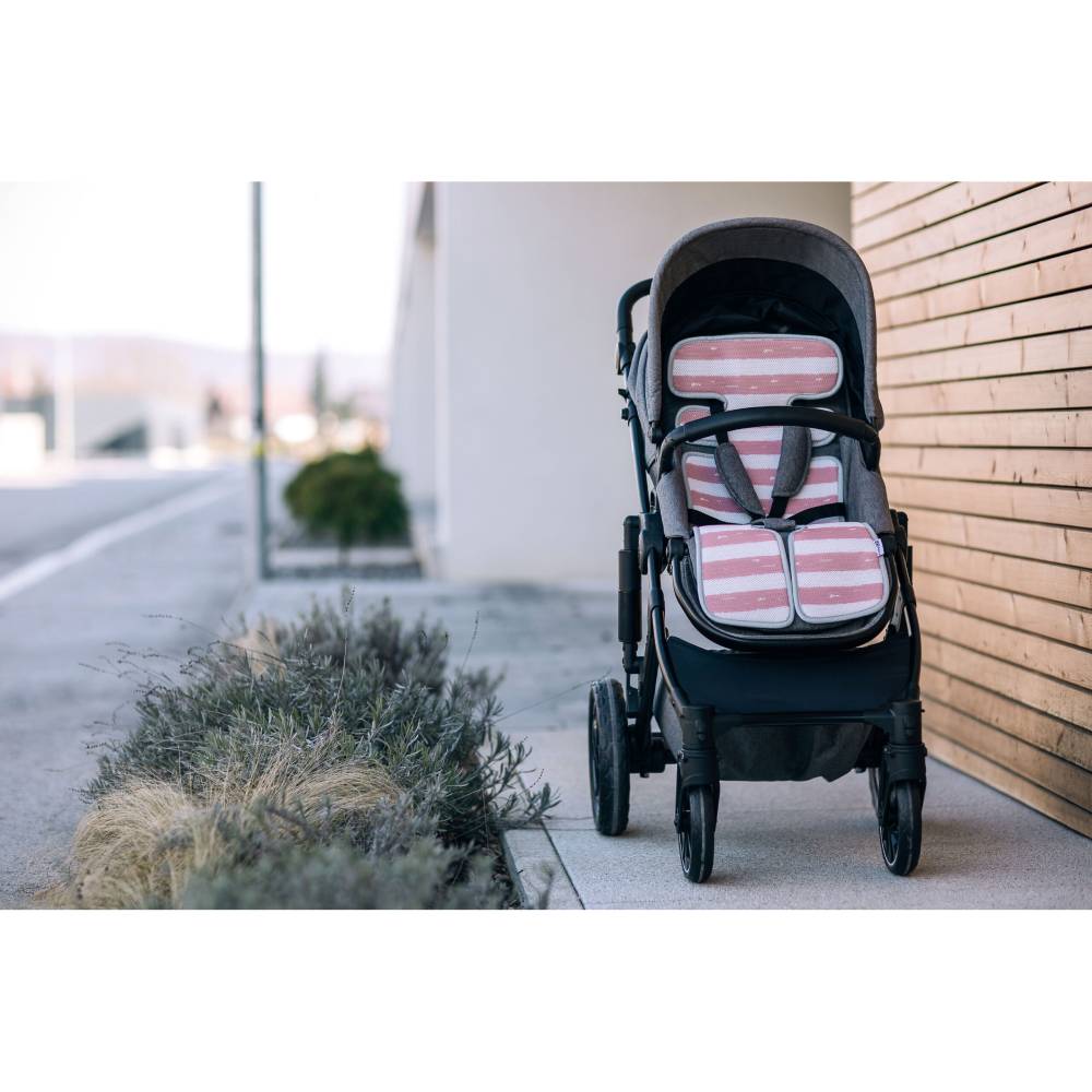 Зовнішній вигляд Підкладка для коляски та автокрісла FREEON Pink-White (48723)