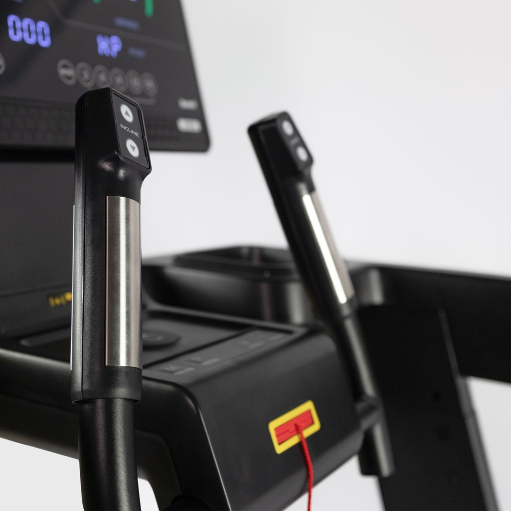 Фото Беговая дорожка FITLOGIC T745