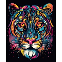 Картина по номерам STRATEG Фантастический тигр на черном фоне 40х40 см (AV4040-13)