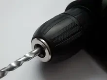 Как снять патрон с перфоратора