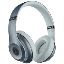 Чохол BEATS Studio2 Wireless Over-Ear Headphones MetallicSky