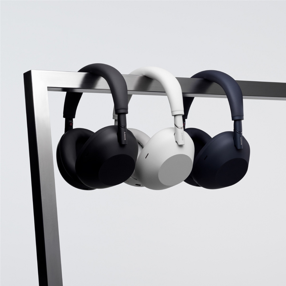 В интернет магазине Навушники SONY WH-1000XM6 Silver (WH1000XM6S.E)