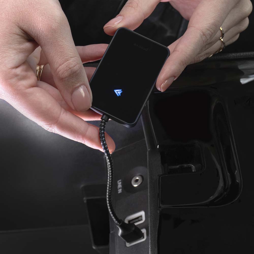 Адаптер PROOVE AA-01 Wireless CarPlay Android Auto (55551black) Дополнительно тип подключения: Bluetooth; совместим с ОС Android; вход: USB/Type-C