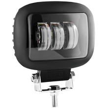 Фара светодиодная BREVIA 10-30V 30W 3 x 10W 2700Lm CSP1860DE 1 шт (10660QLX1)