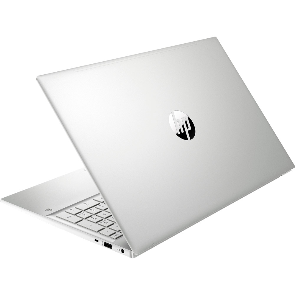 Ноутбук HP Pavilion 15-eh1109ua Natural Silver (827A5EA) Диагональ дисплея 15.6