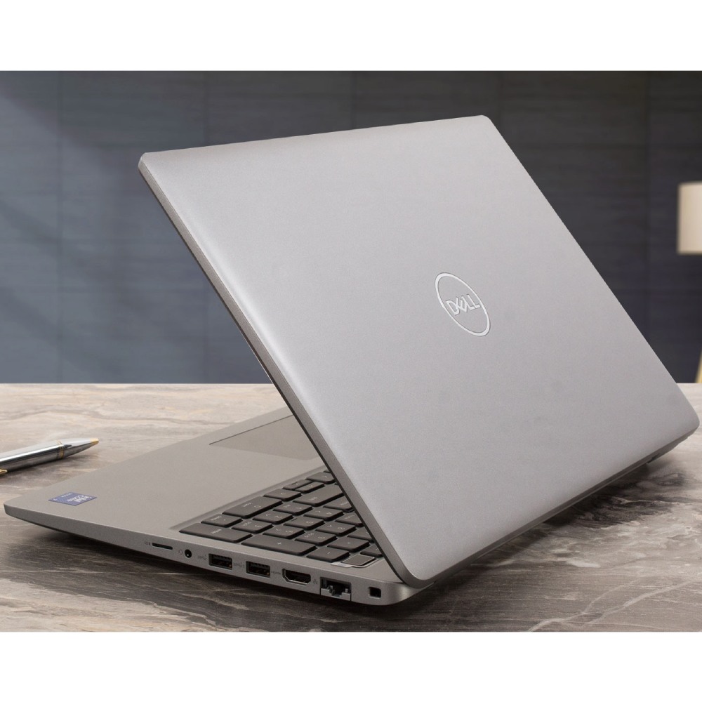 В Україні Ноутбук DELL Latitude 5550 Gray (N013L555015UA_WP)