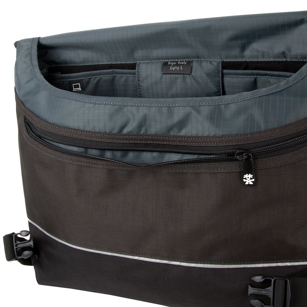 Сумка для ноутбука CRUMPLER Proper Roady Laptop L (black) Диагональ экрана 15