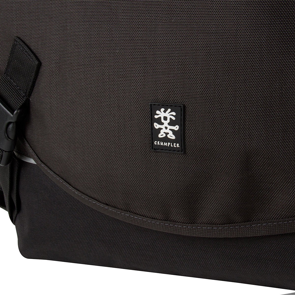 Сумка для ноутбука CRUMPLER Proper Roady Laptop L (black) Материал нейлон