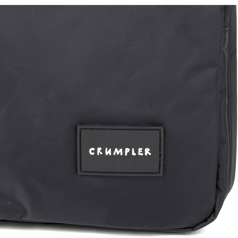 Внешний вид Сумка CRUMPLER The Geek Deluxe для ноутбуков 13" матово чёрная (TGKD13-010)