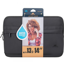 Чехол для ноутбука RIVACASE 13.3" 8204 Black