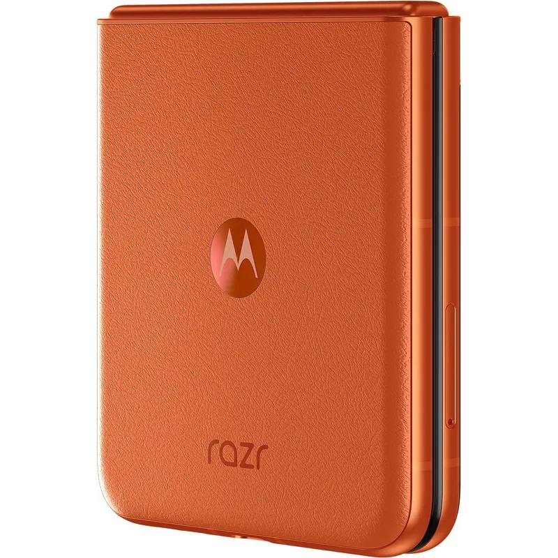 Смартфон MOTOROLA Razr 50 8/256GB Spritz Orange (PB200052RS) Матриця P-OLED