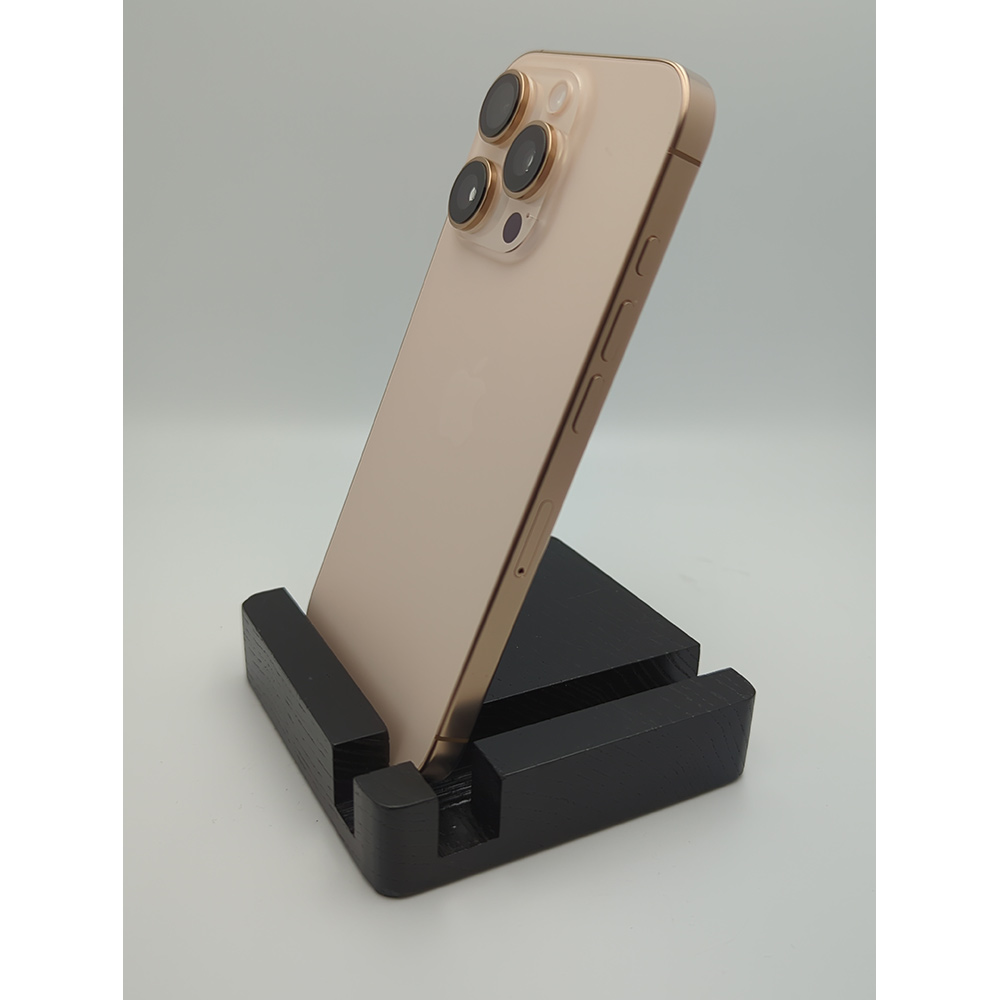 Внешний вид Б/у APPLE iPhone 16 Pro 128Gb Desert Titanium FYOOCHA (USED, Grade A)