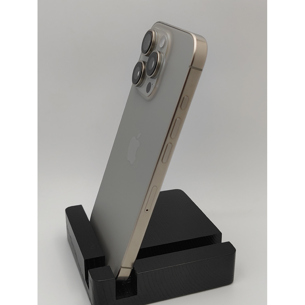 Внешний вид Б/у APPLE iPhone 16 Pro 128Gb Natural Titanium FYOOCHA (USED, Grade A)