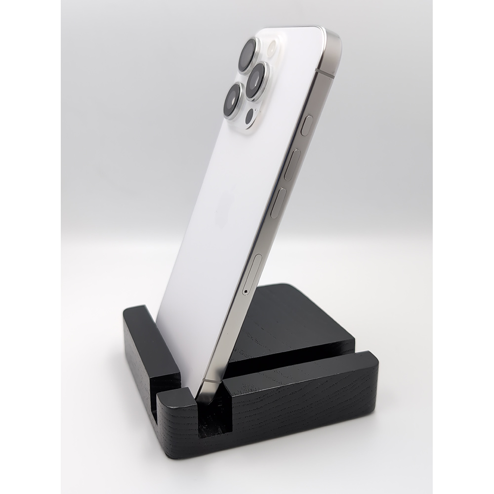 Заказать Б/у APPLE iPhone 16 Pro 128Gb White Titanium FYOOCHA (USED, Grade A)