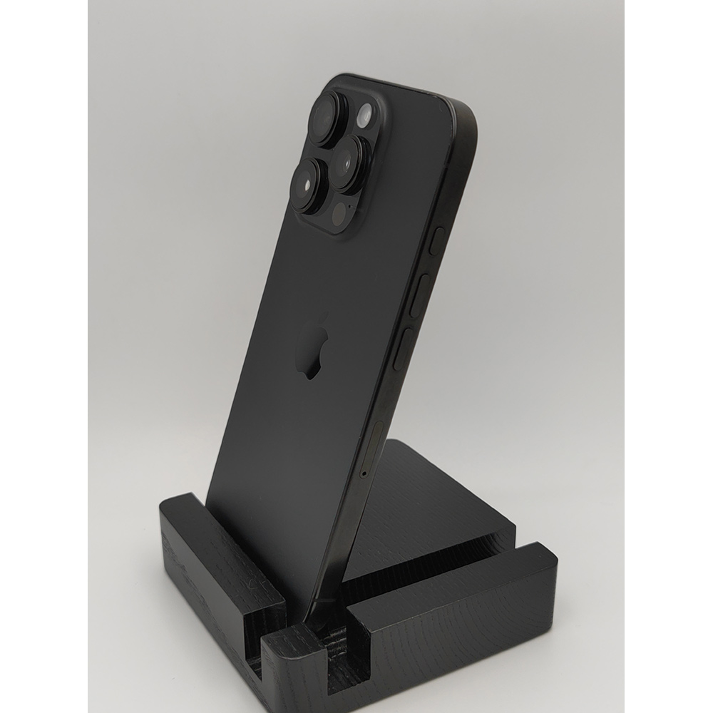 Внешний вид Б/у APPLE iPhone 16 Pro 256GB Black Titanium FYOOCHA (USED, Grade A)