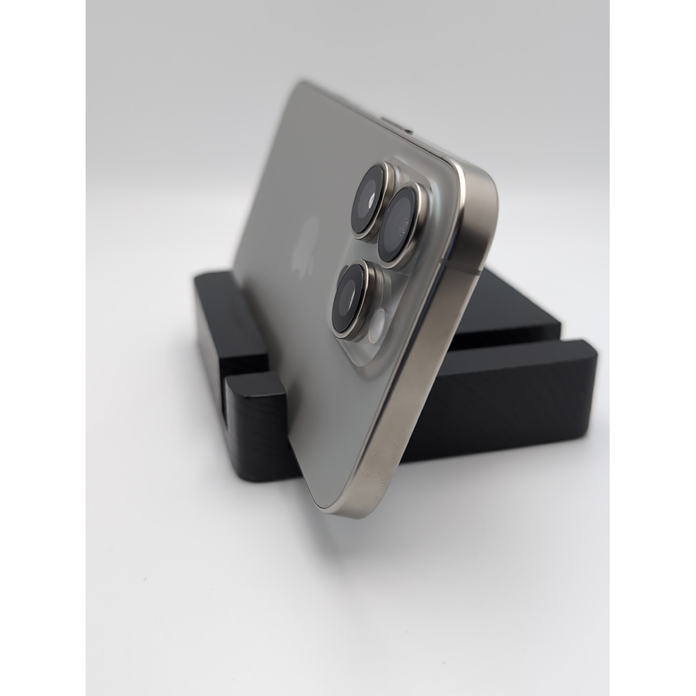 Заказать Б/у APPLE iPhone 16 Pro 256GB Natural Titanium FYOOCHA (USED, Grade A)