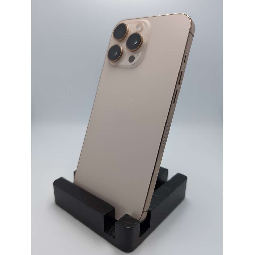 Б/у APPLE iPhone 16 Pro Max 256Gb Desert Titanium FYOOCHA (USED, Grade A) Матрица OLED Super Retina XDR