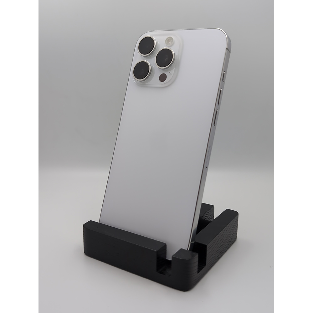 Б/у APPLE iPhone 16 Pro Max 256Gb White Titanium FYOOCHA (USED, Grade A) Матрица OLED Super Retina XDR