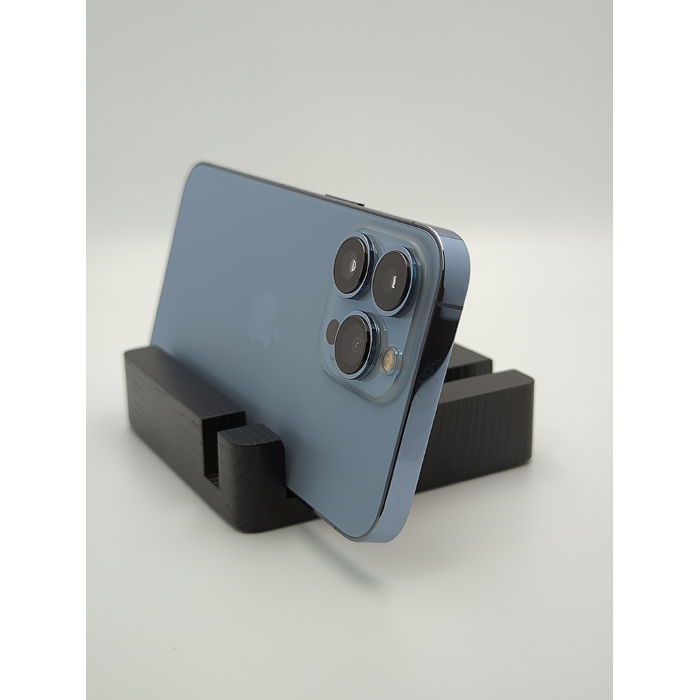 Внешний вид Б/у Apple iPhone 13 Pro 128Gb Sierra Blue FYOOCHA (USED, Grade B)