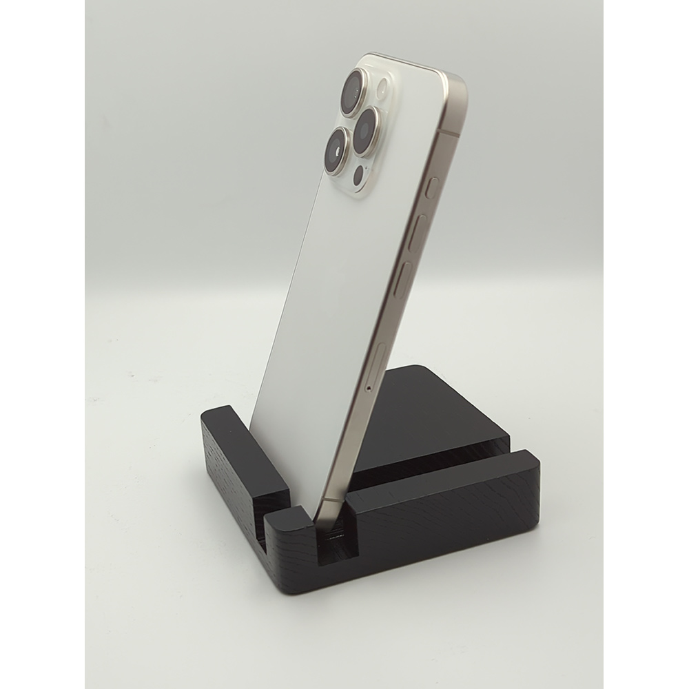 Фото Б/у Apple iPhone 15 Pro 128Gb White Titanium FYOOCHA (Восстановленный, B)