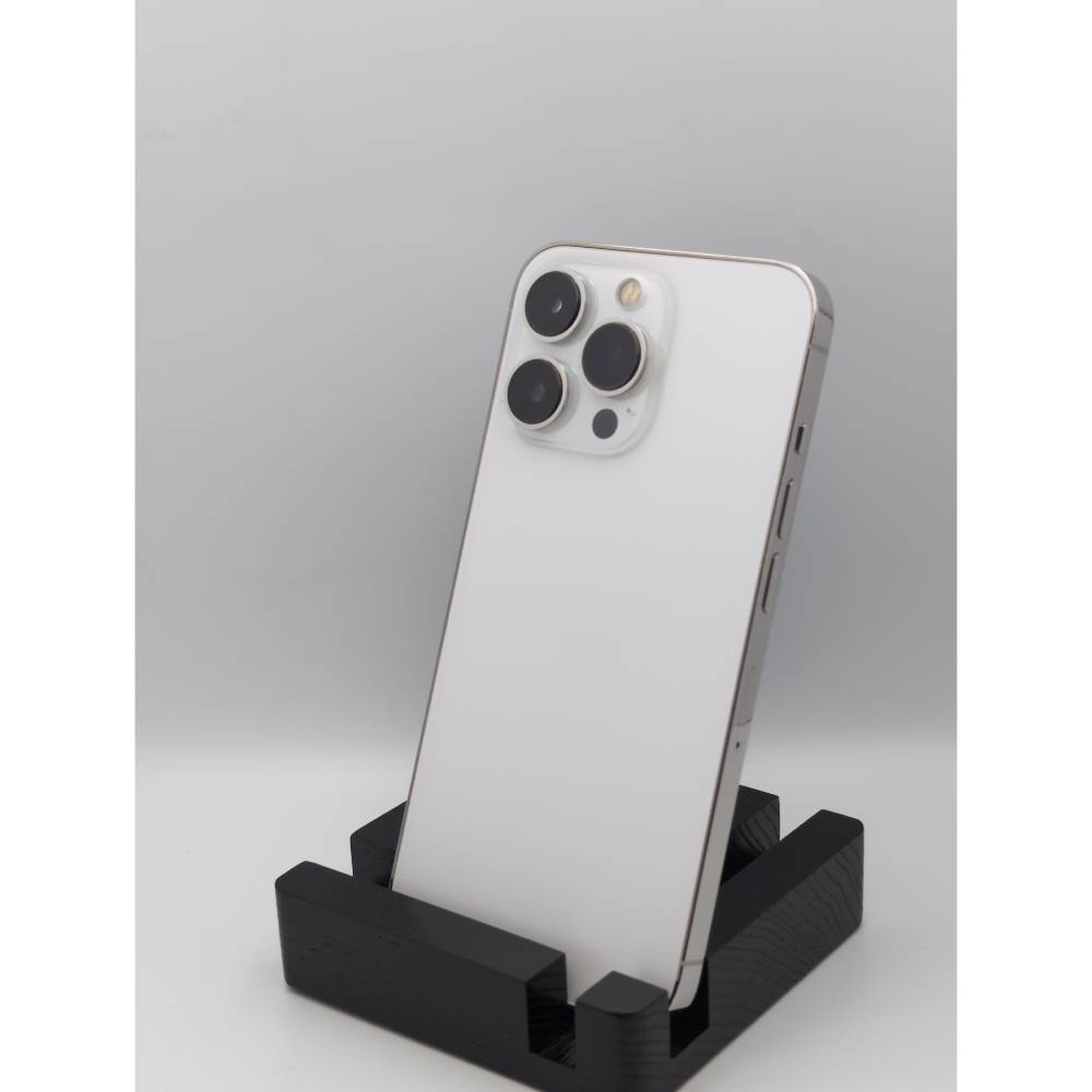 Уживані Apple iPhone 13 Pro 128Gb Silver FYOOCHA (USED, Grade B) Діагональ дисплея 6.1