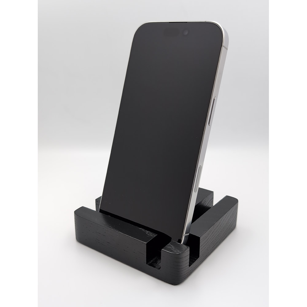 Б/у Apple iPhone 16 Pro 256Gb e-Sim White Titanium FYOOCHA (Grade A) Диагональ дисплея 6.3