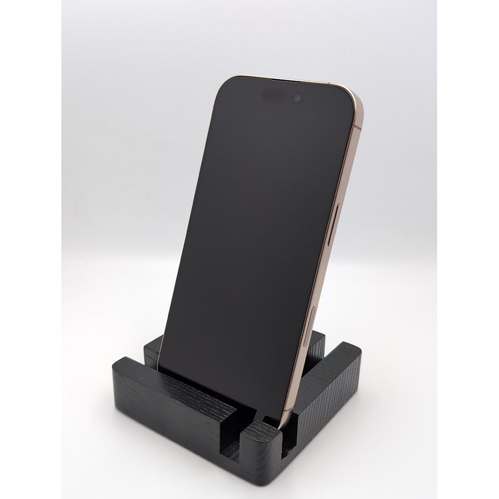 Б/у Apple iPhone 16 Pro 256Gb e-Sim Desert Titanium FYOOCHA (Grade B) Диагональ дисплея 6.3