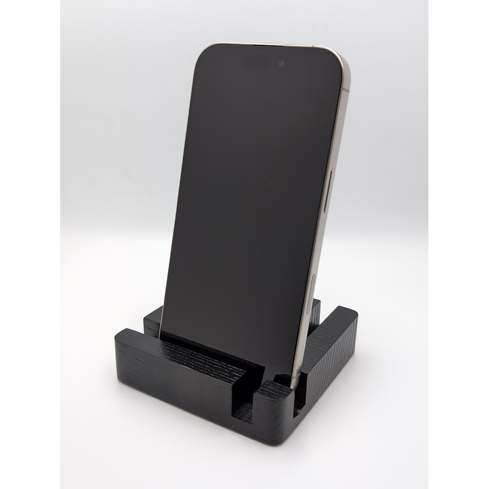 Б/у Apple iPhone 16 Pro 256Gb e-Sim Natural Titanium FYOOCHA (Grade B) Диагональ дисплея 6.3