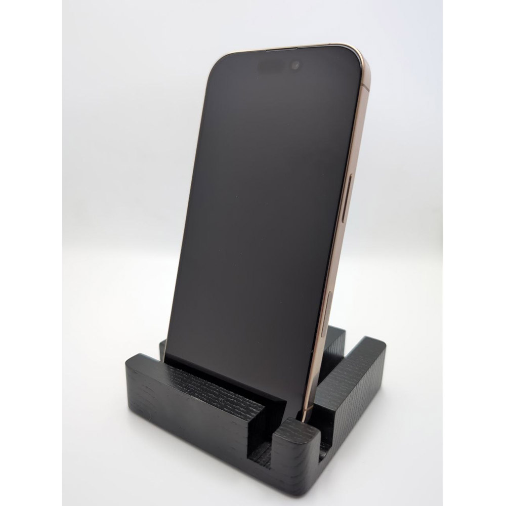 Б/у Apple iPhone 16 Pro 256Gb e-Sim Desert Titanium FYOOCHA (Grade A) Диагональ дисплея 6.3