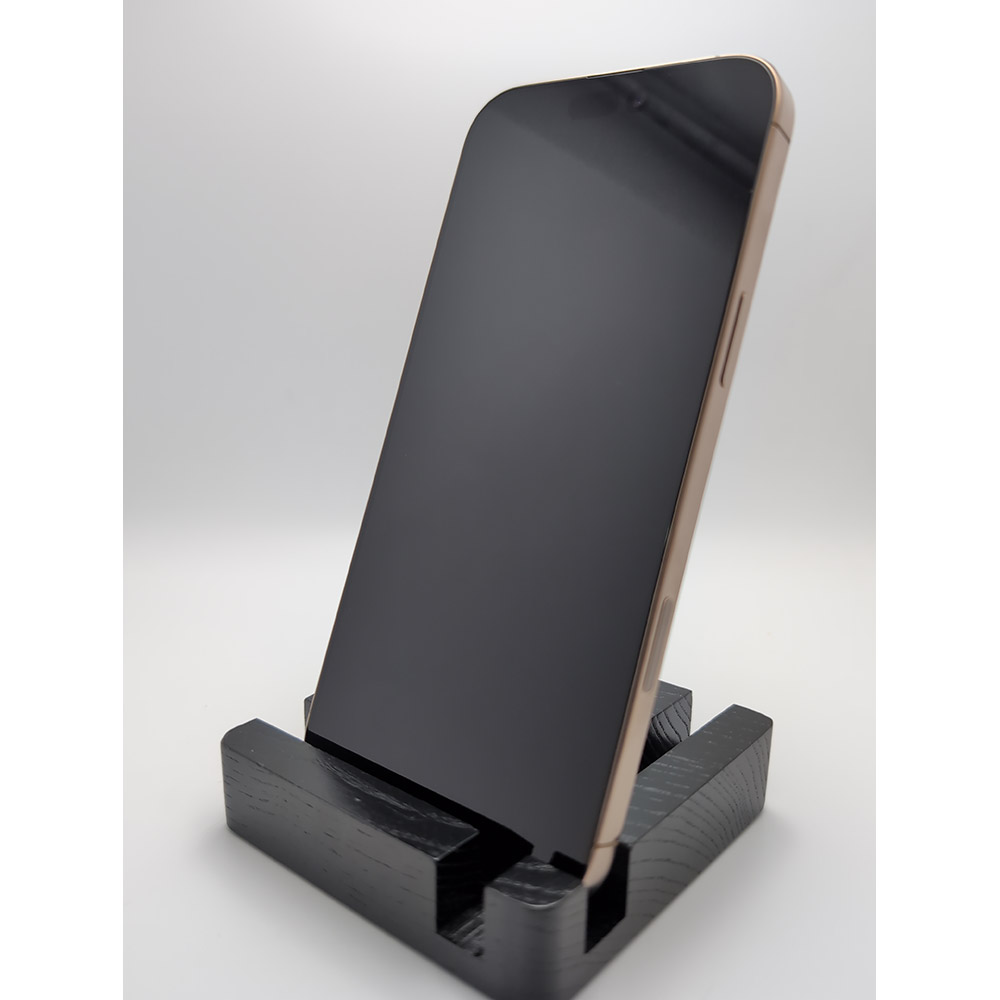 Б/в Apple iPhone 16 Pro Max 256Gb e-Sim Desert Titanium FYOOCHA (Grade A) Діагональ дисплея 6.9