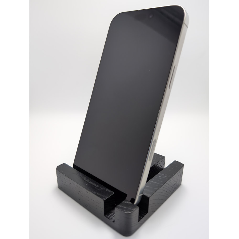 Б/у Apple iPhone 16 Pro Max 256Gb e-Sim White Titanium FYOOCHA (Grade A) Диагональ дисплея 6.9