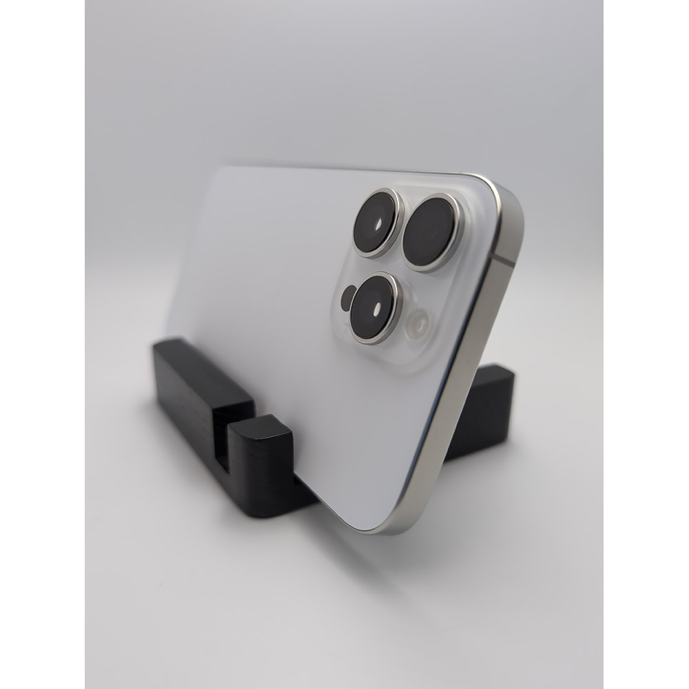 Фото Б/у Apple iPhone 16 Pro Max 256Gb e-Sim White Titanium FYOOCHA (Grade A)