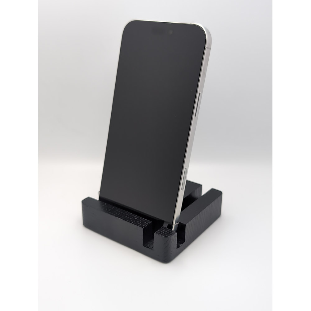 Б/у Apple iPhone 16 Pro Max 256Gb e-Sim White Titanium FYOOCHA (Grade B) Диагональ дисплея 6.9