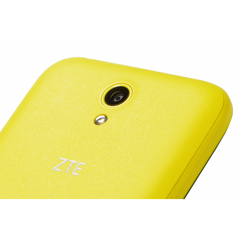 Смартфон ZTE Blade L110 512Mb/4Gb Yellow Вбудована пам’ять, Гб 4