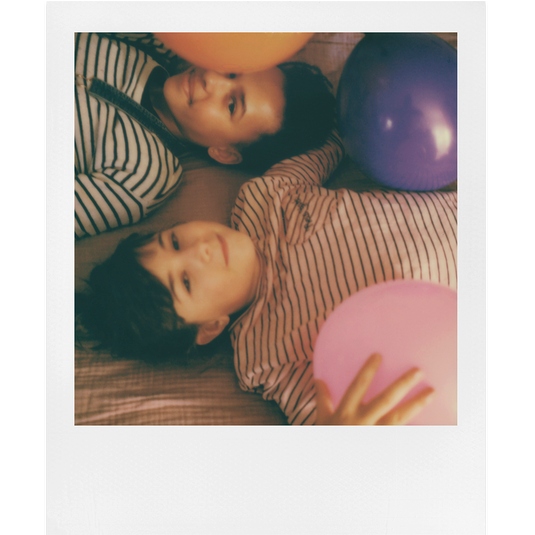 Фотоплівка POLAROID Color Film for 600 (6002) Кількість аркушів в упаковці 8