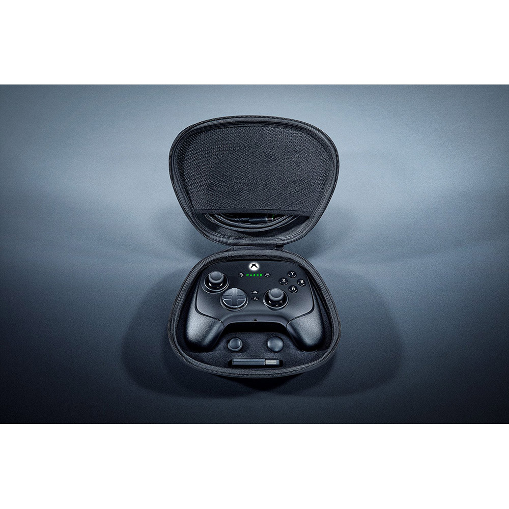 В Украине Геймпад RAZER Wolverine V3 PRO Black (RZ06-05200100-R3M1)