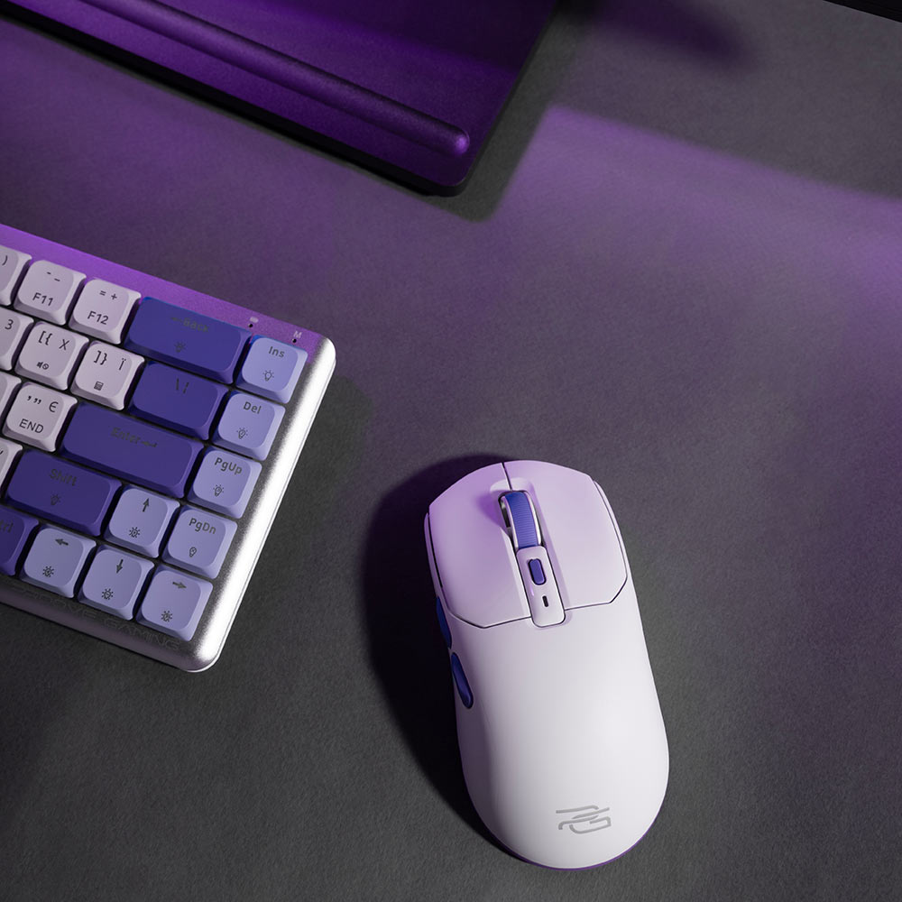 Фото Миша PROOVE Gaming Rate Pro with Charging Dock White (WMRPCD022002)