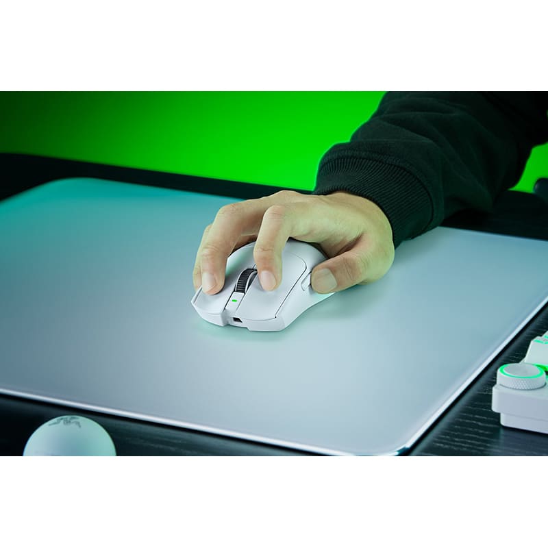 В Україні Миша RAZER Viper V4 PRO Wireless White (RZ01-05630200-R3G1)