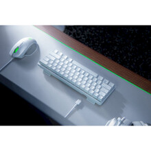 Клавиатура RAZER Huntsman mini Mercury Edition ENG purple switch (RZ03-03390300-R3M1)