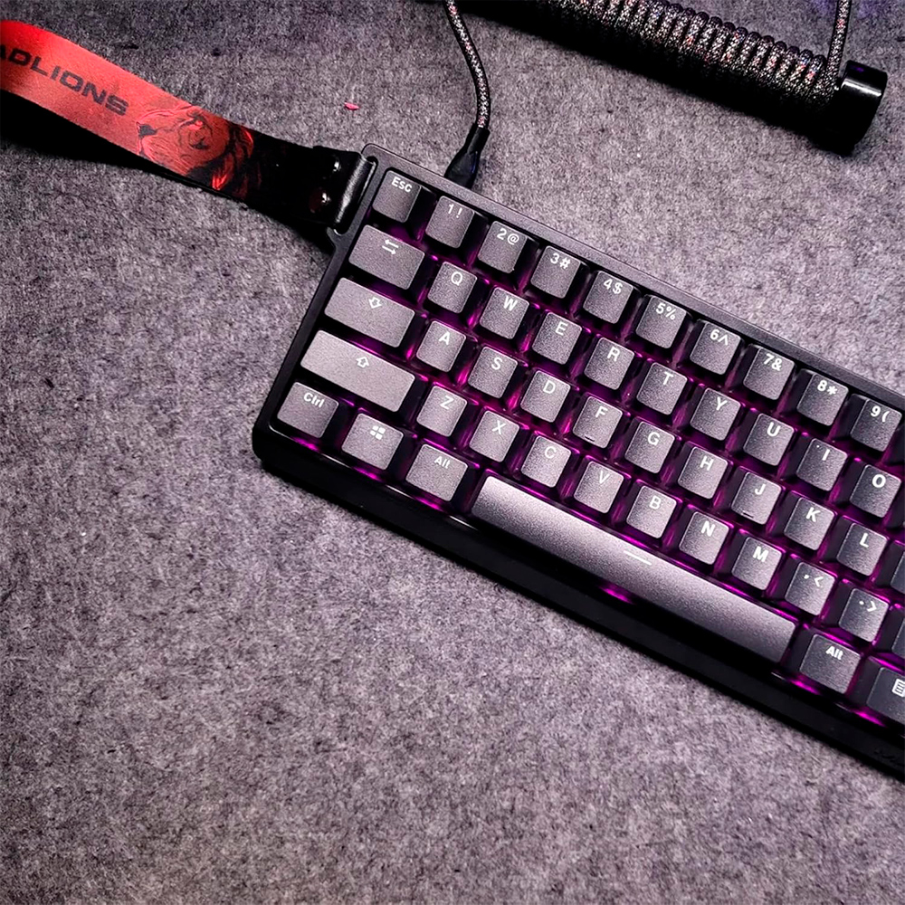 Клавиатура FGG Madlions MAD 60HE RGB USB Black (FGG-MAD60HE-RGB-BLK) Комплектация  Клавиатура; Кабель USB/Type-C; Фирменный брелок; Пуллер; Инструкция
