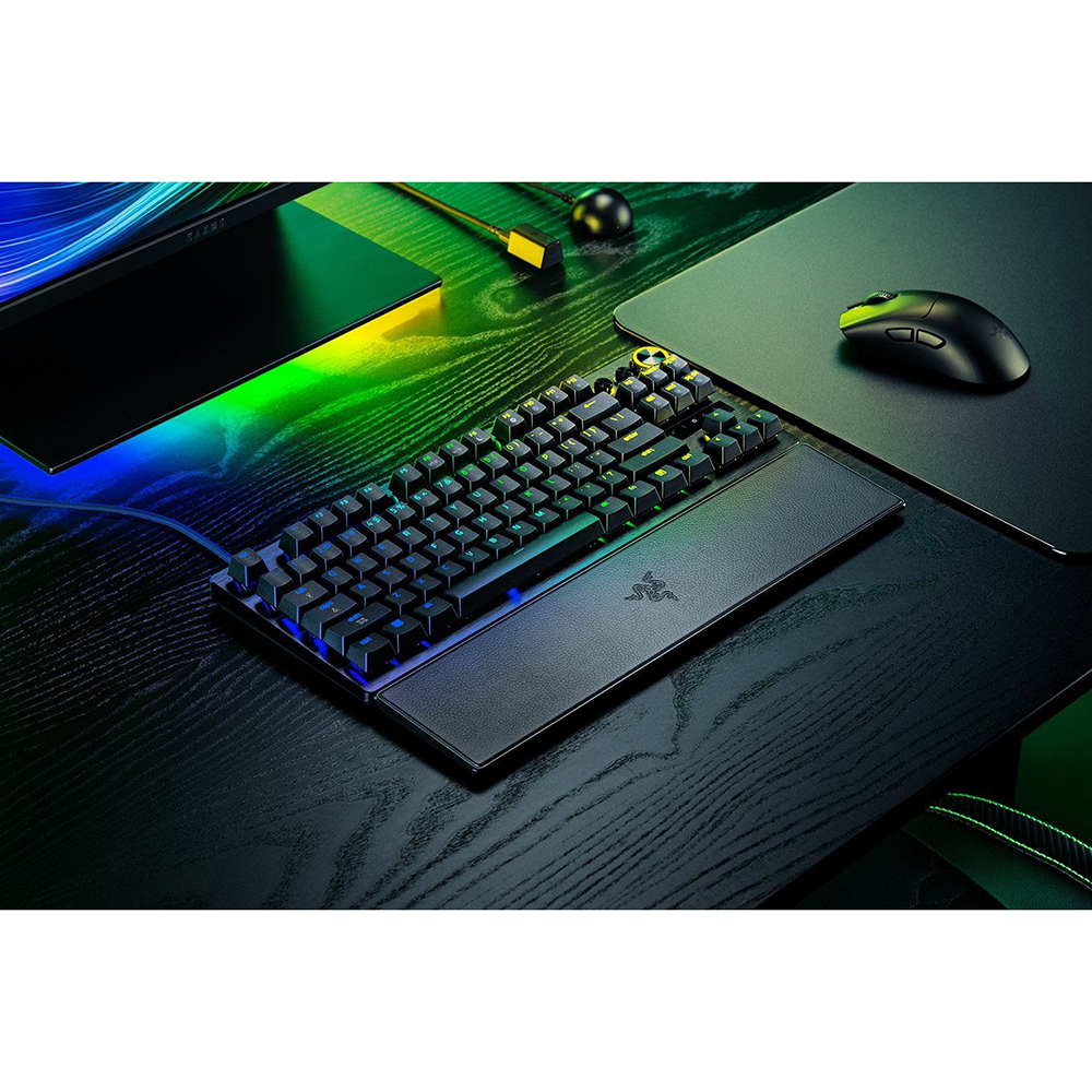 Зовнішній вигляд Клавіатура RAZER Huntsman V3 PRO TKL 8KHz (RZ03-05520100-R3M1)