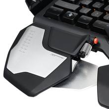 Madcatz S. T. R. I. K. E. 7 USB black RU