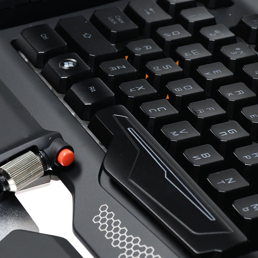 Madcatz S. T. R. I. K. E. 7 USB black RU Підключення дротове