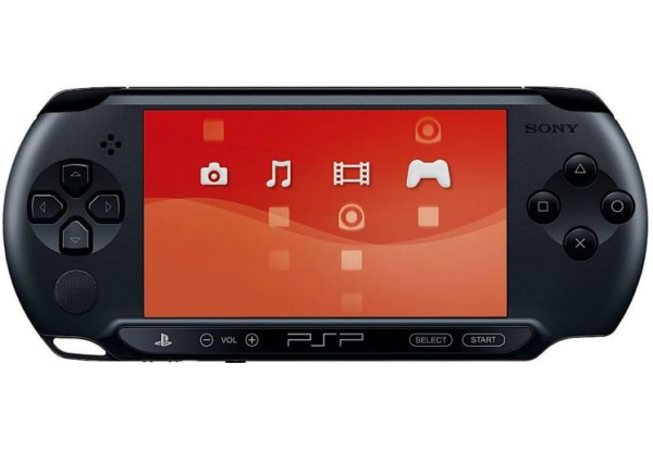 Портативна консоль SONY PSP-E1008+гра LBP ESN/Cars 2 ESN